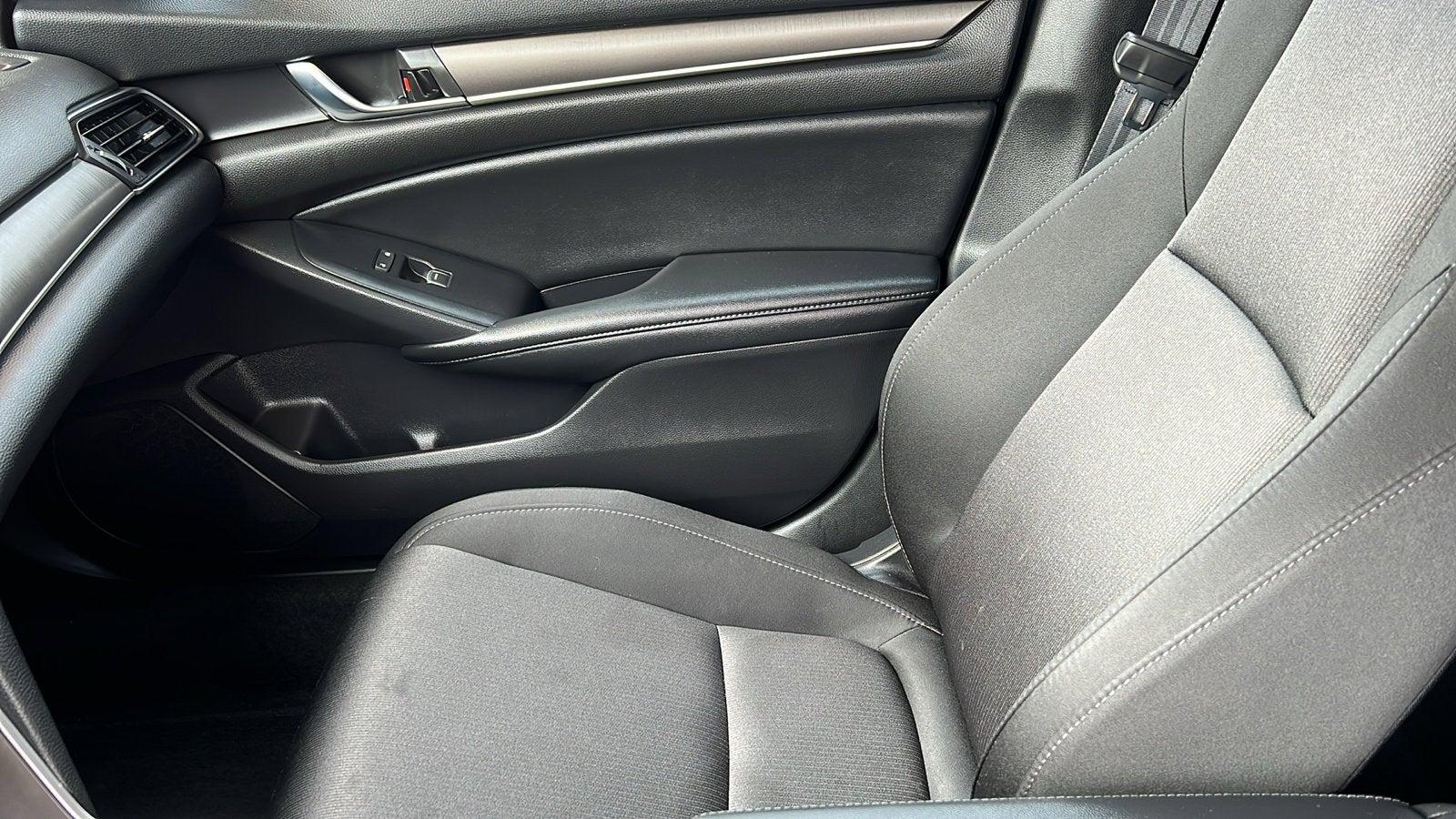 2022 Honda Accord Sedan LX