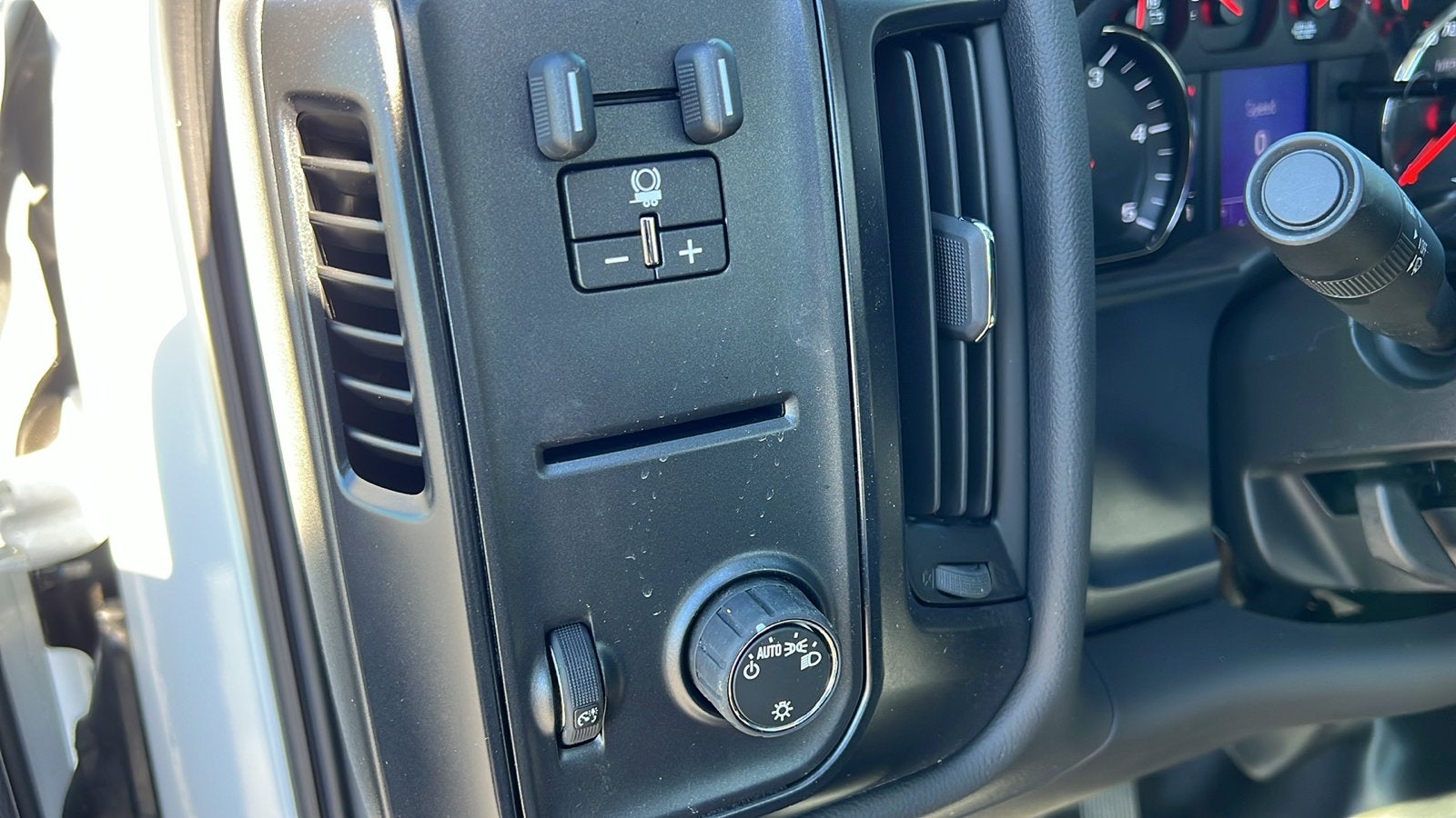 2026 Chevrolet Silverado 5500 HD Work Truck