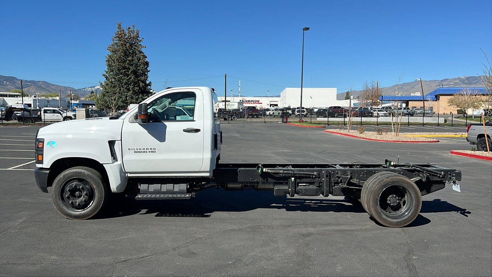 2026 Chevrolet Silverado 5500 HD Work Truck