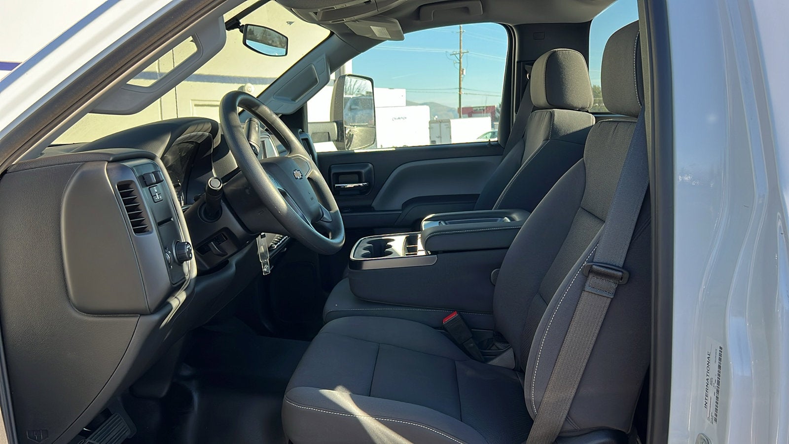 2025 Chevrolet Silverado 5500 HD Work Truck