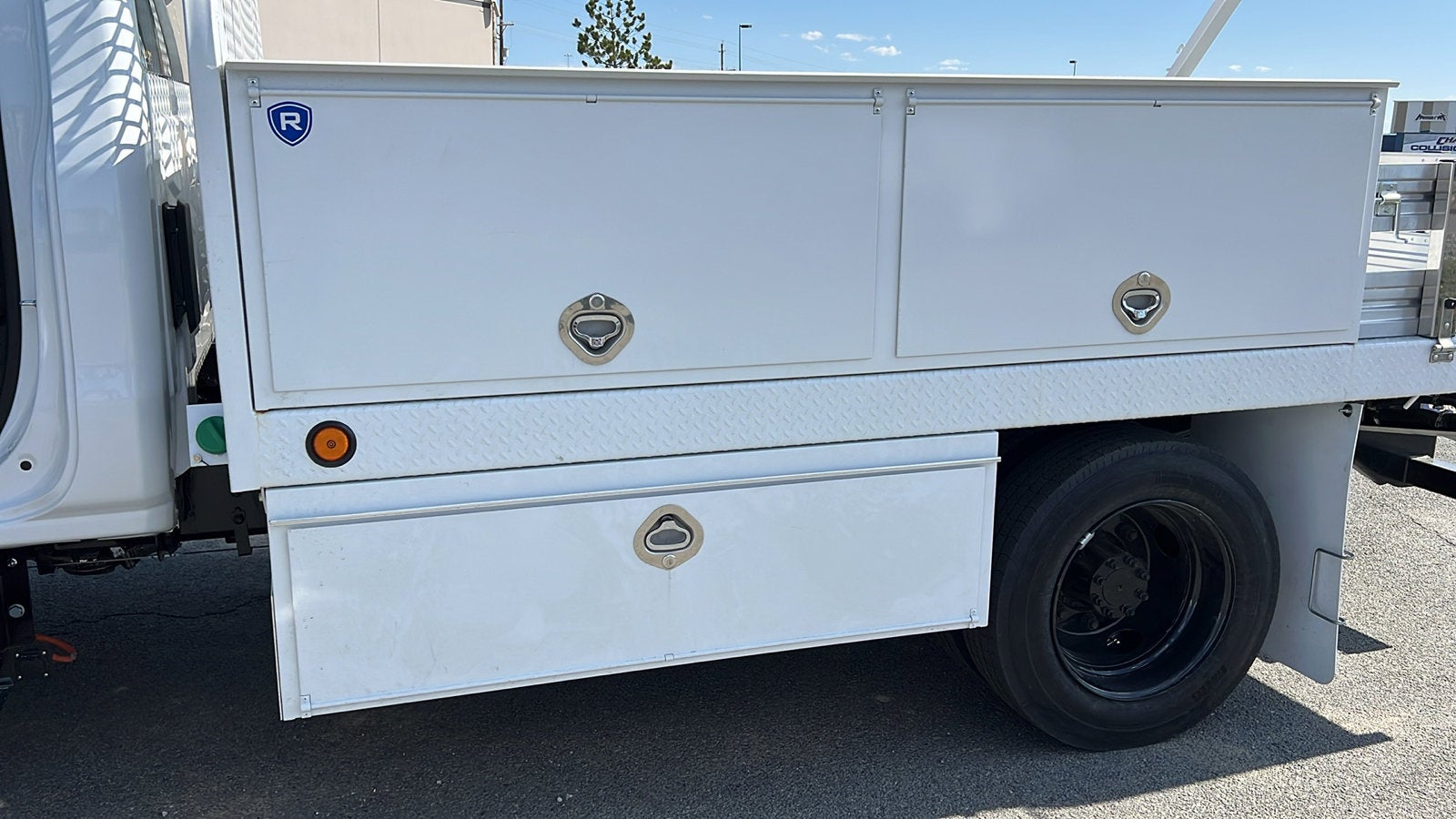 2024 Chevrolet Silverado 5500 HD Work Truck