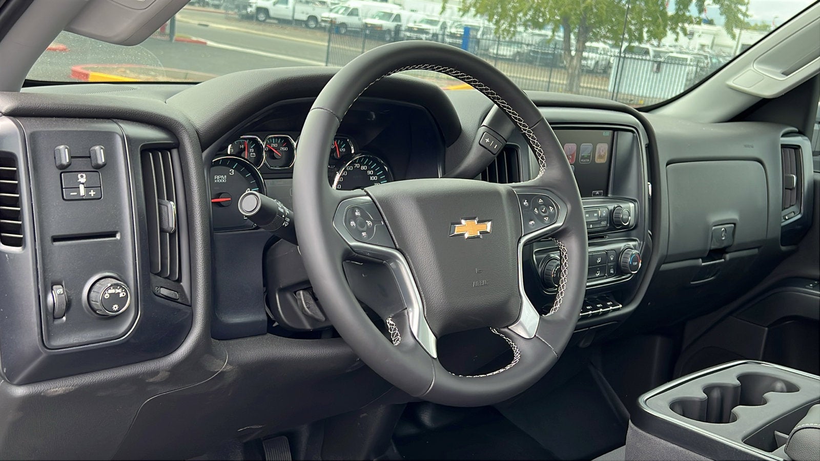 2024 Chevrolet Silverado 5500 HD Work Truck