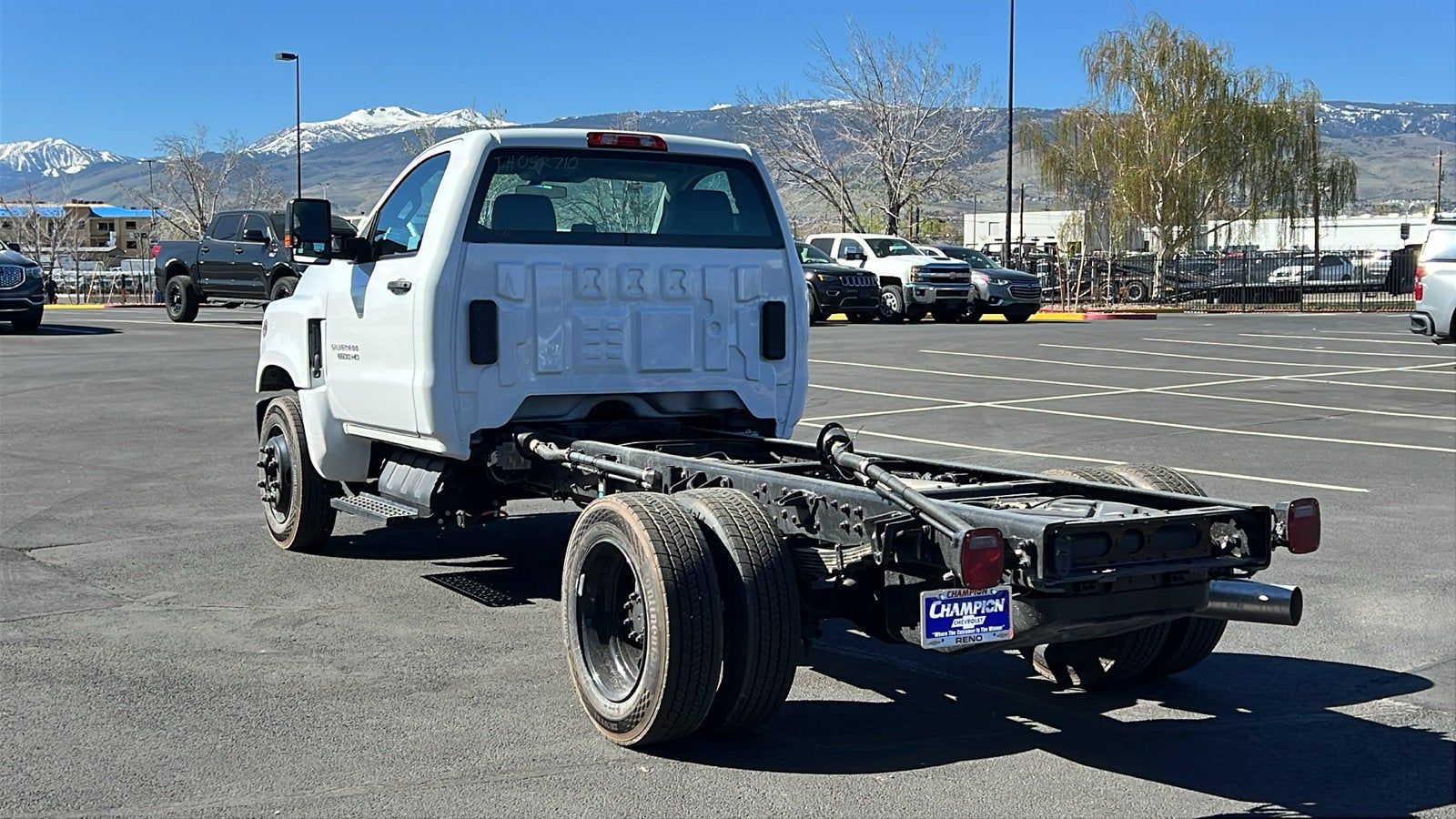 2026 Chevrolet Silverado 6500 HD Work Truck