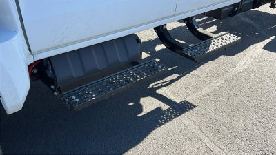 2025 Chevrolet Silverado 5500 HD Work Truck