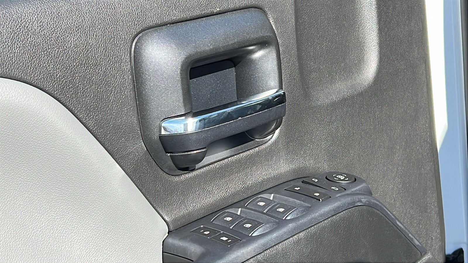 2025 Chevrolet Silverado 5500 HD Work Truck