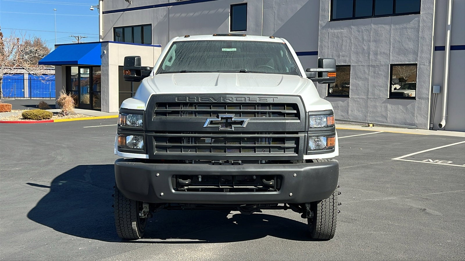 2025 Chevrolet Silverado 5500 HD Work Truck