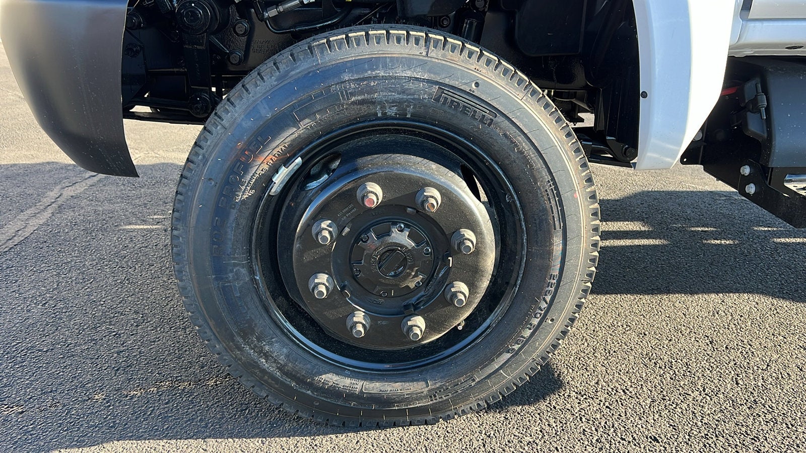 2025 Chevrolet Silverado 5500 HD Work Truck