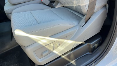 2025 Chevrolet Silverado 5500 HD Work Truck