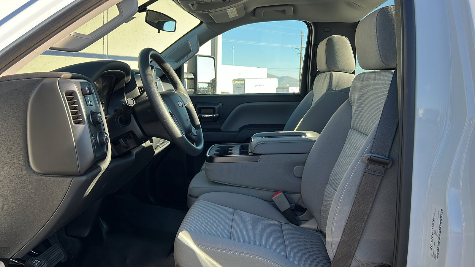 2025 Chevrolet Silverado 5500 HD Work Truck