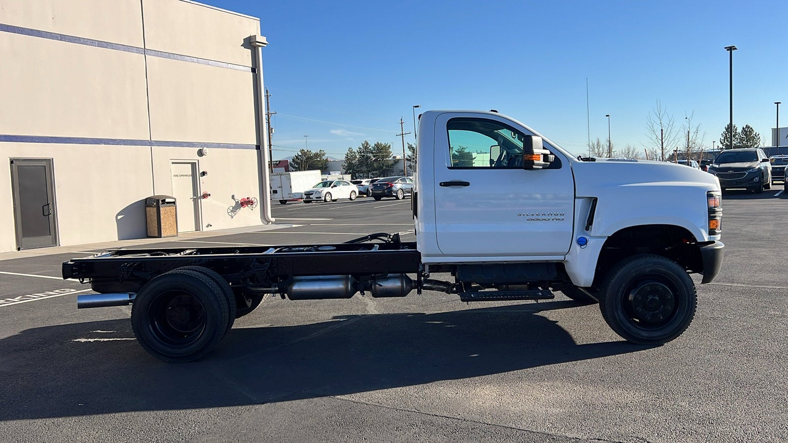 2025 Chevrolet Silverado 5500 HD Work Truck