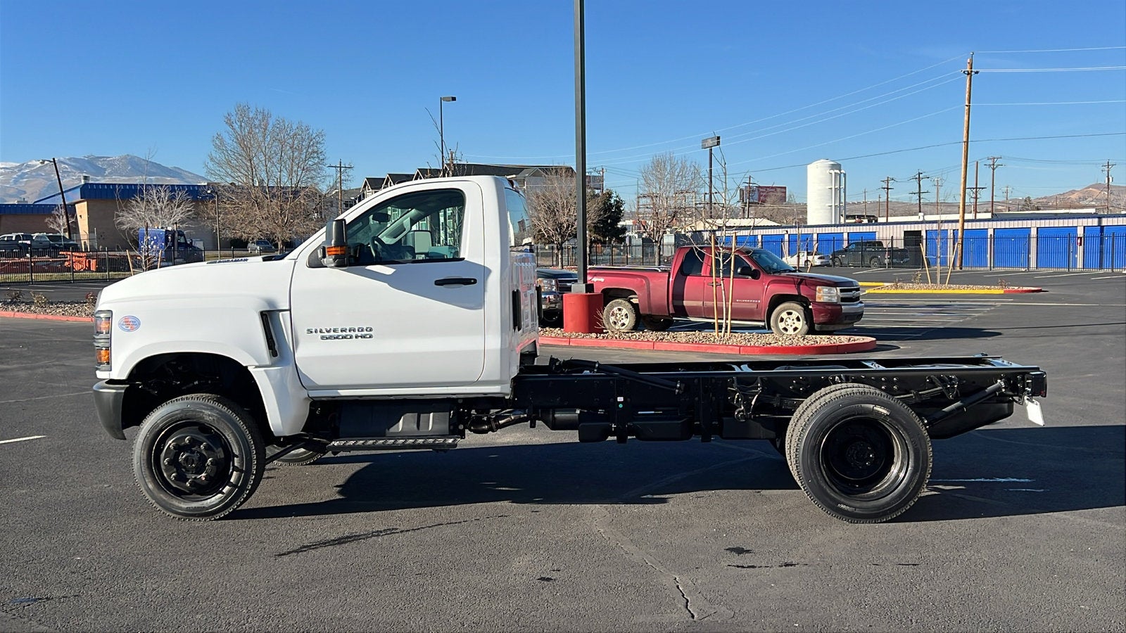 2025 Chevrolet Silverado 5500 HD Work Truck