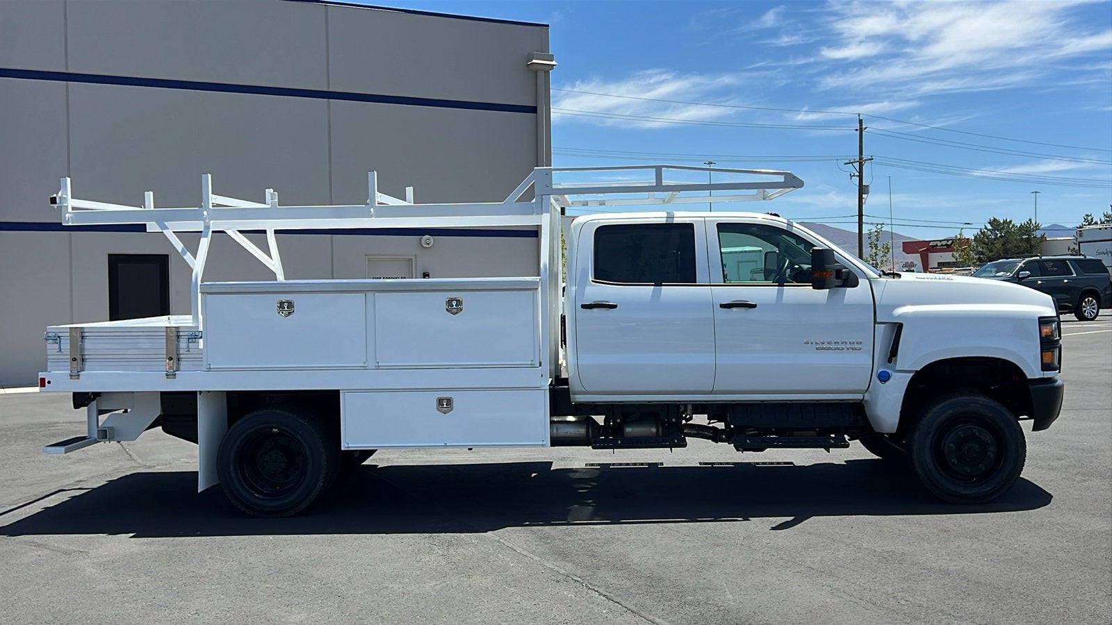 2026 Chevrolet Silverado 5500 HD Work Truck