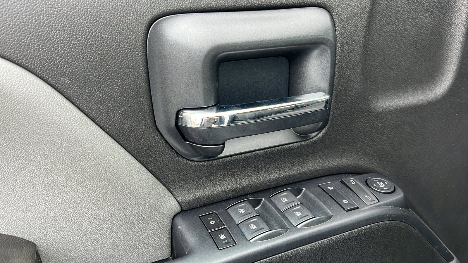 2025 Chevrolet Silverado 5500 HD Work Truck