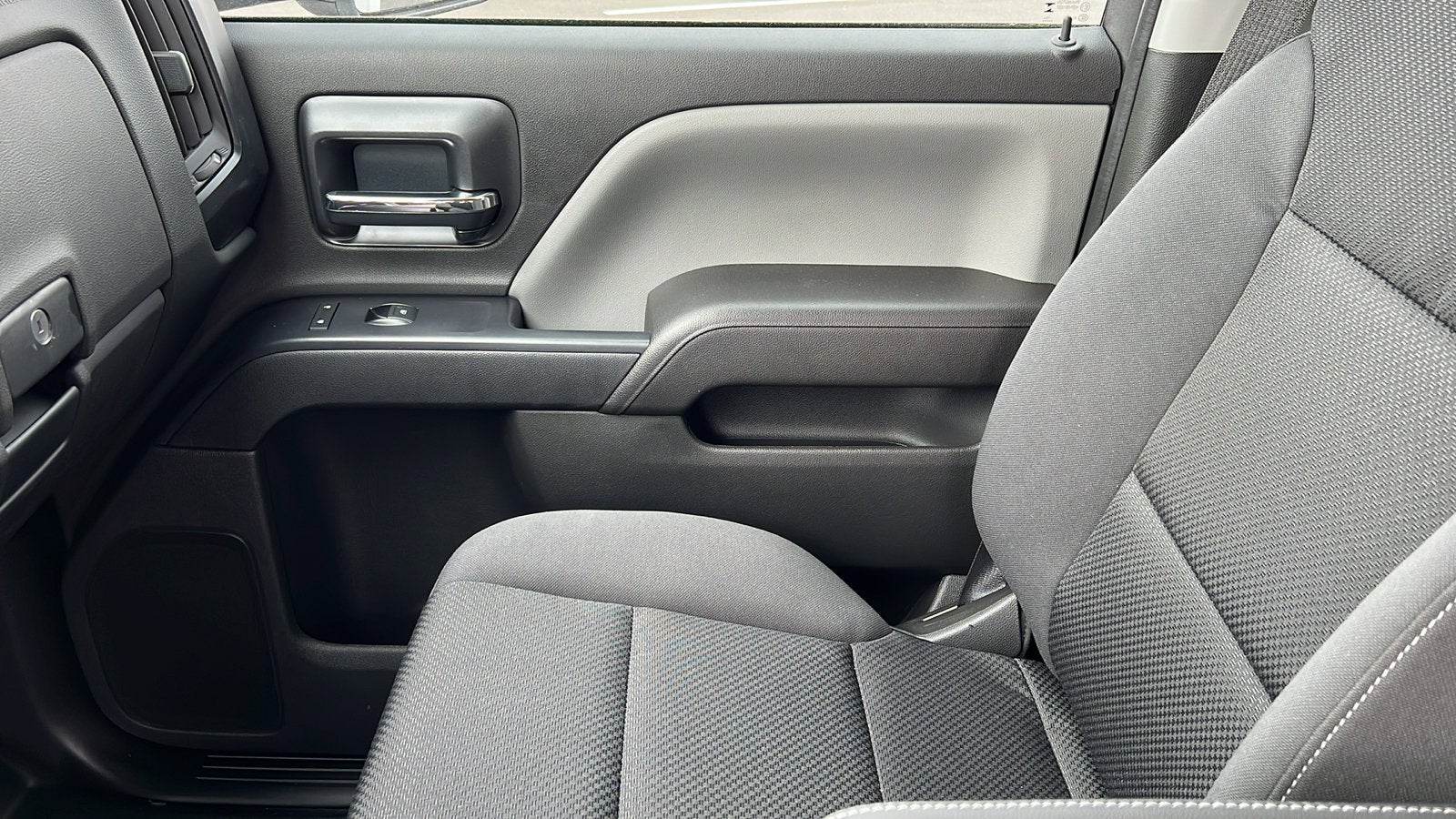 2025 Chevrolet Silverado 5500 HD Work Truck