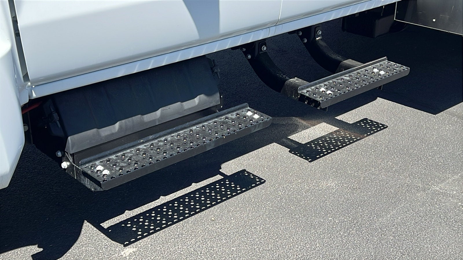 2026 Chevrolet Silverado 5500 HD Work Truck