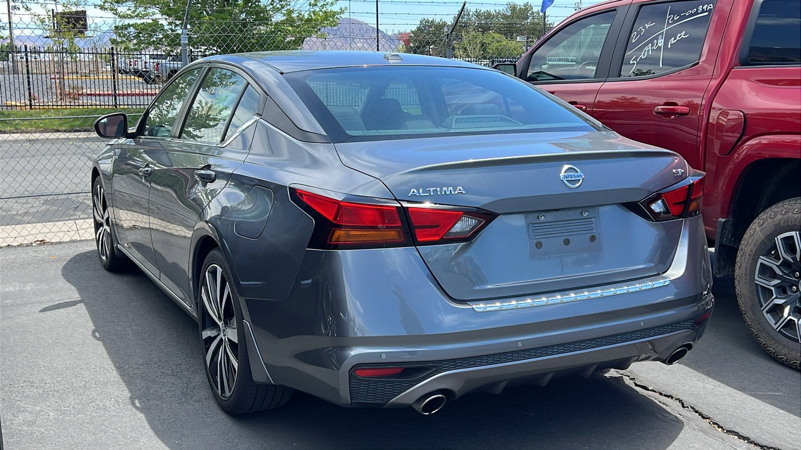 2020 Nissan Altima 2.5 SR