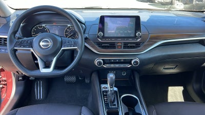 2024 Nissan Altima SV FWD