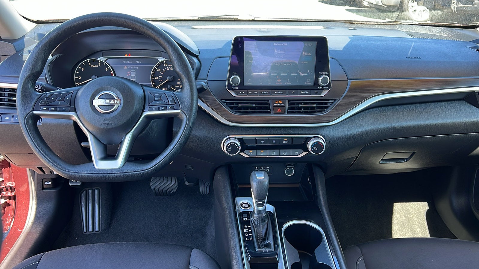 2024 Nissan Altima SV FWD