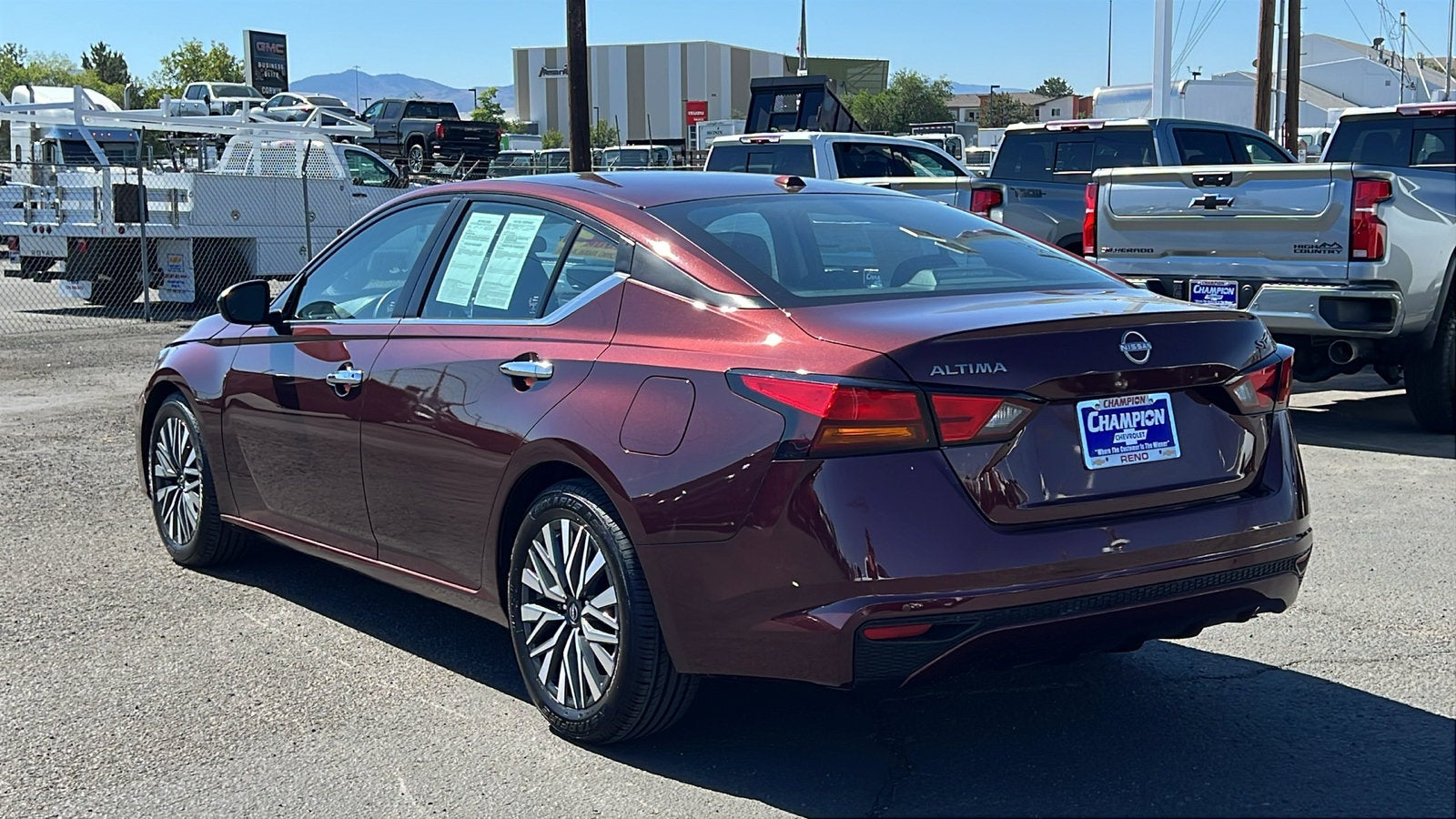 2024 Nissan Altima SV FWD