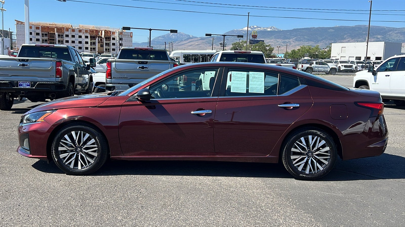 2024 Nissan Altima SV FWD