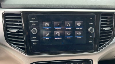 2022 Volkswagen Atlas 3.6L V6 SE w/Technology