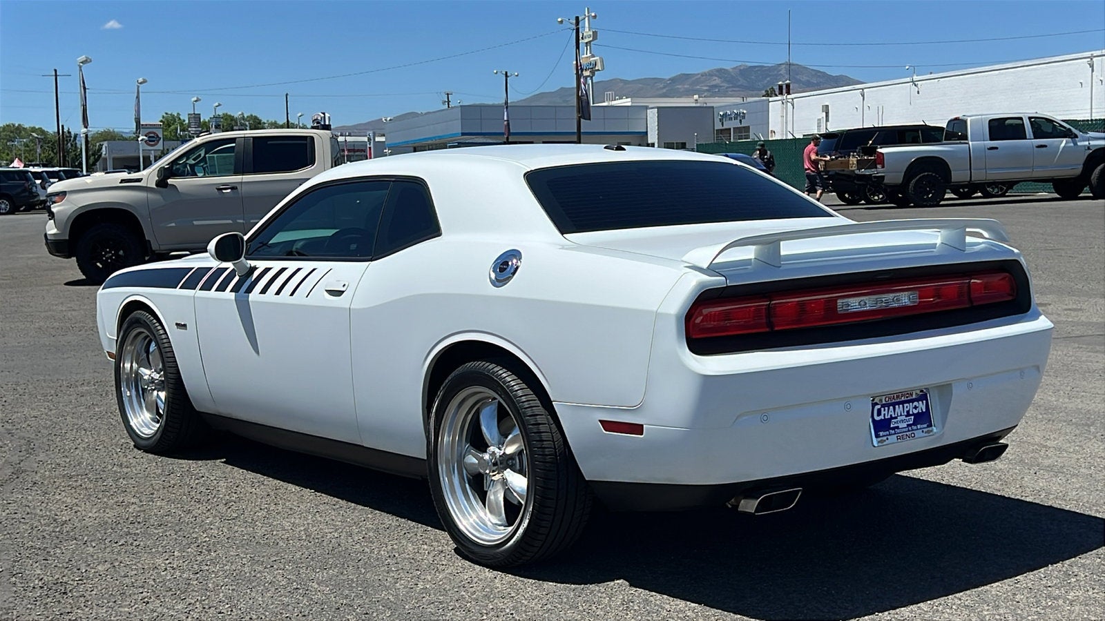 2014 Dodge Challenger R/T Plus