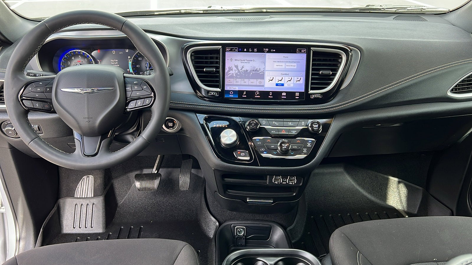 2023 Chrysler Pacifica Touring