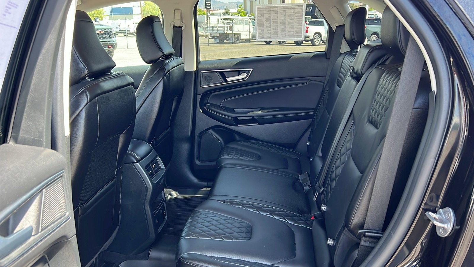 2024 Ford Edge Titanium