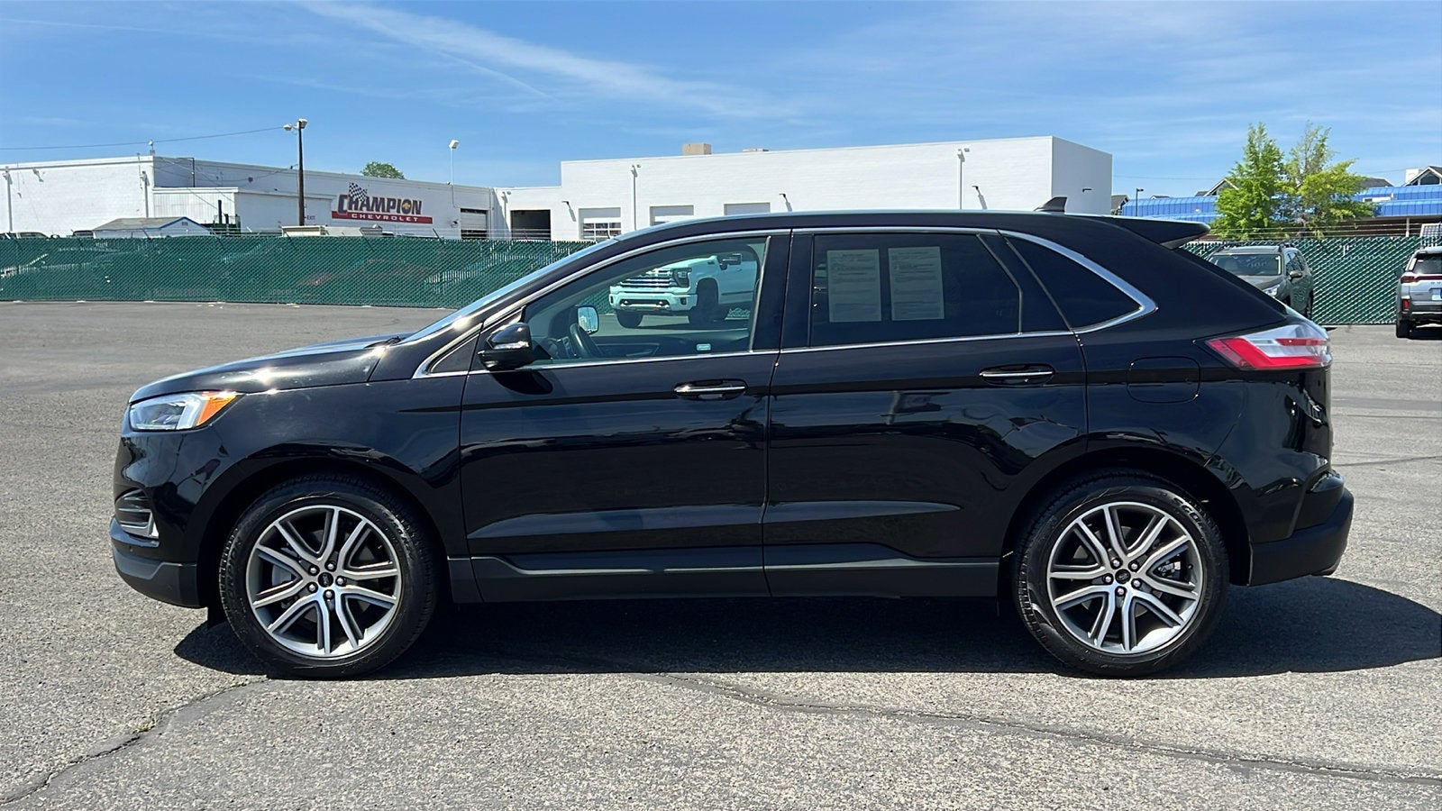 2024 Ford Edge Titanium