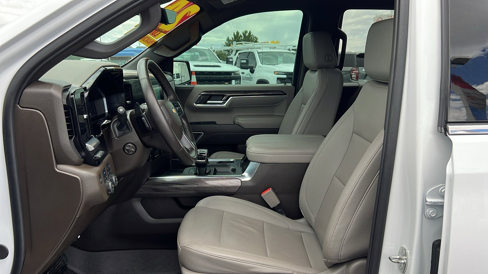 2024 Chevrolet Silverado 1500 LTZ