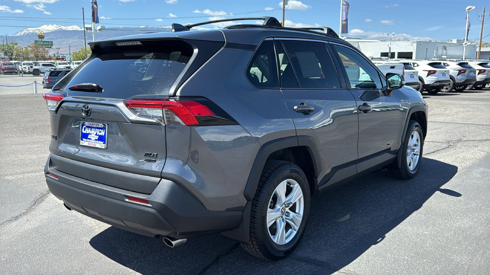 2021 Toyota RAV4 XLE