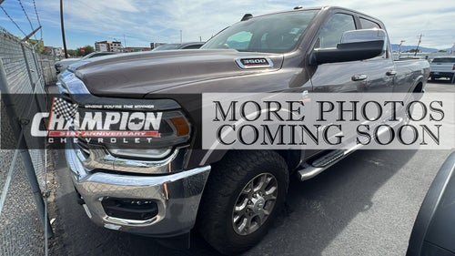2020 RAM 3500 Laramie Crew Cab 4x4 8' Box
