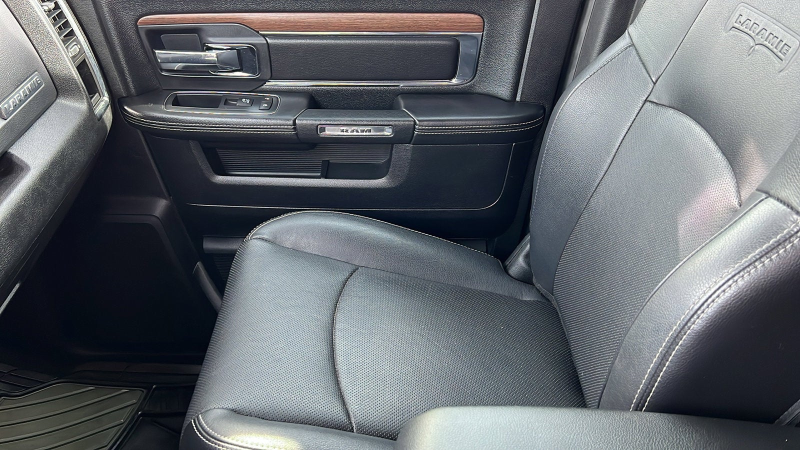 2017 RAM 2500 Laramie