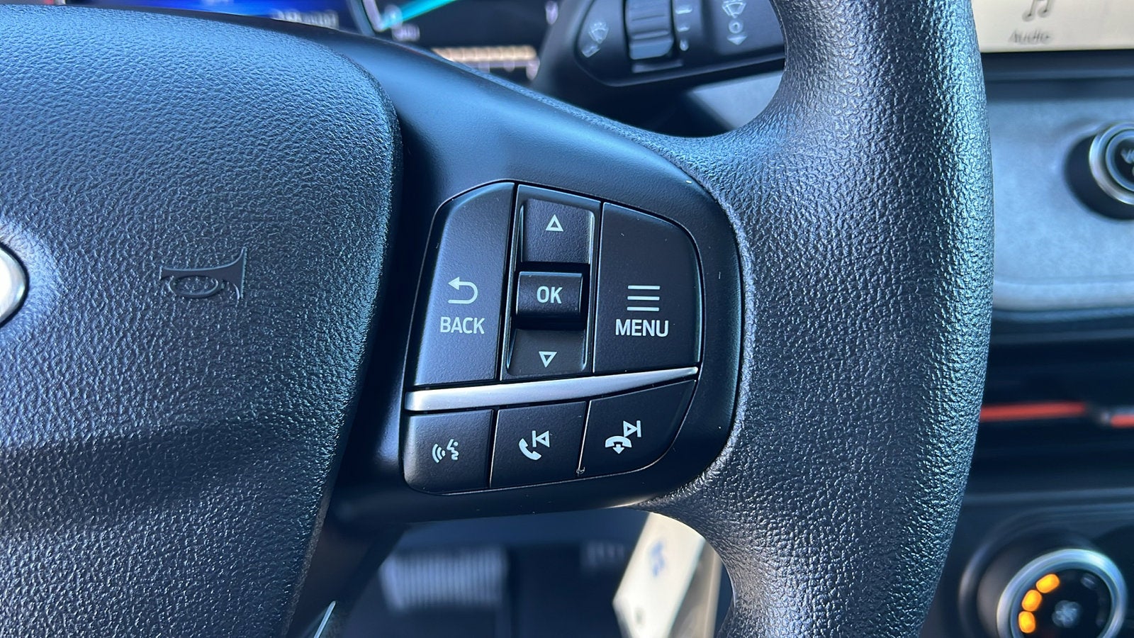 2023 Ford Maverick XL