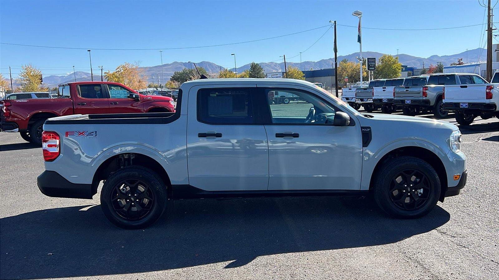 2023 Ford Maverick XL