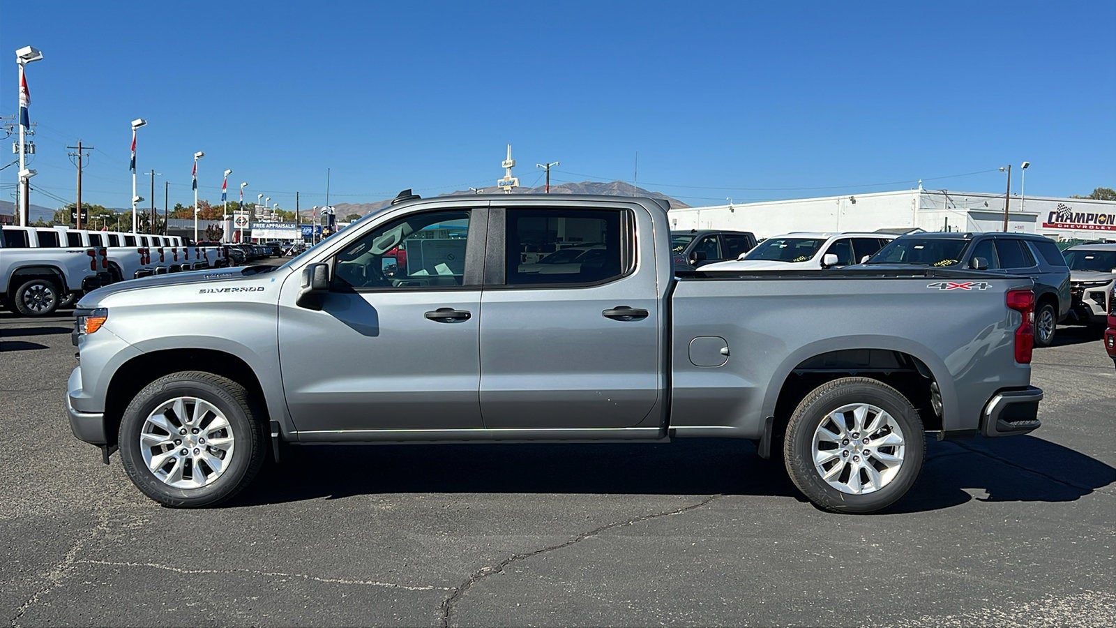 2026 Chevrolet Silverado 1500 Custom
