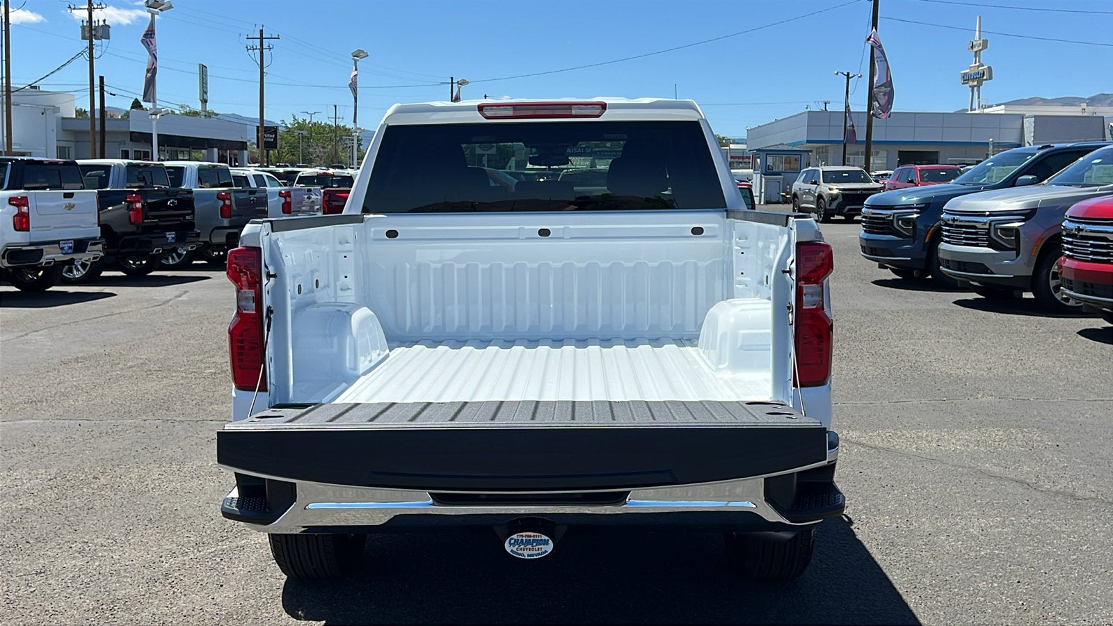 2026 Chevrolet Silverado 1500 LT (2FL)