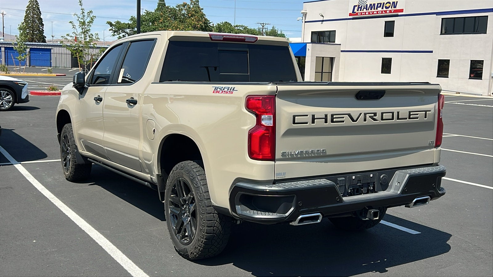 2023 Chevrolet Silverado 1500 LT Trail Boss