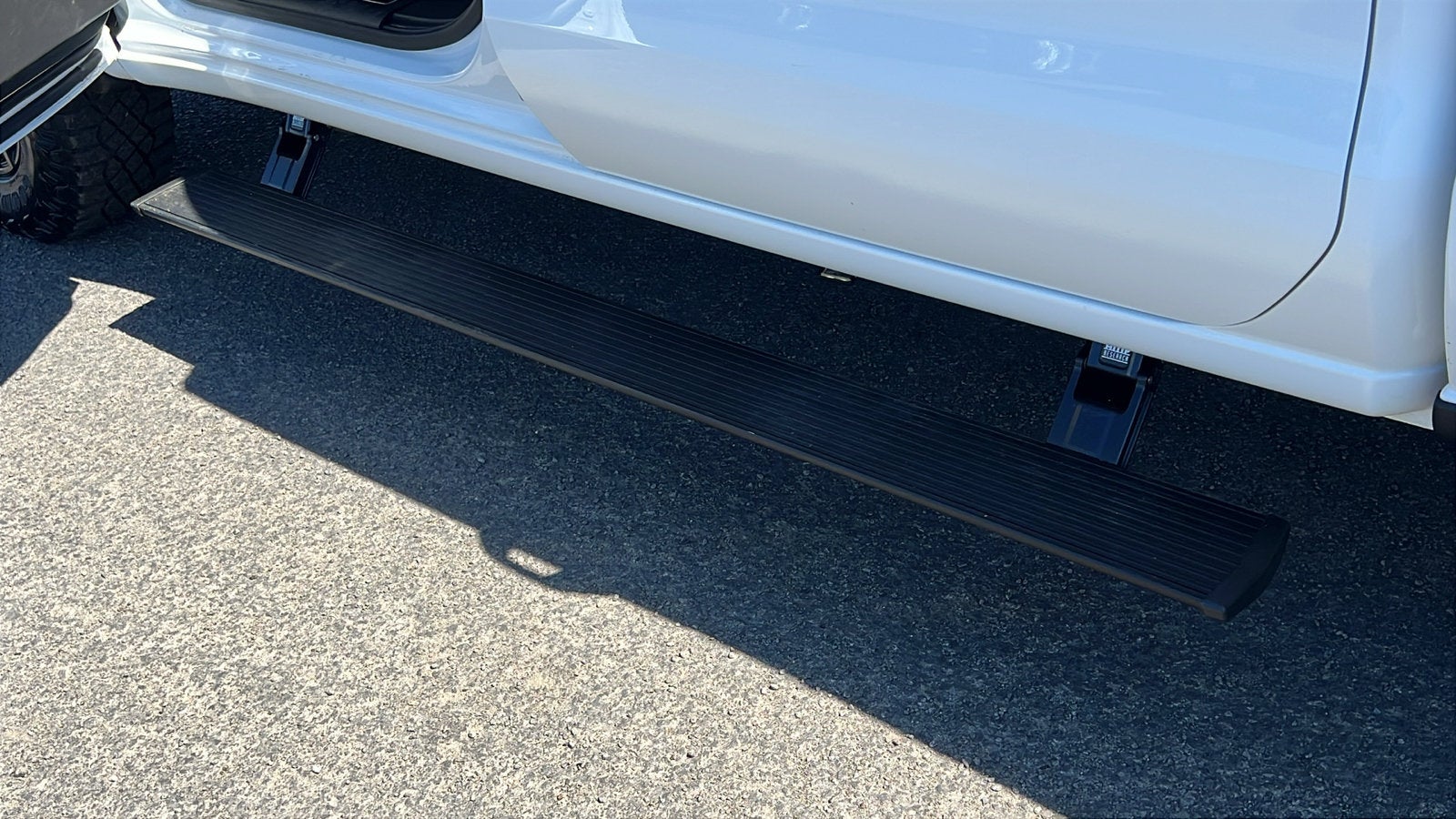 2024 Chevrolet Silverado 1500 ZR2 - Photo 13