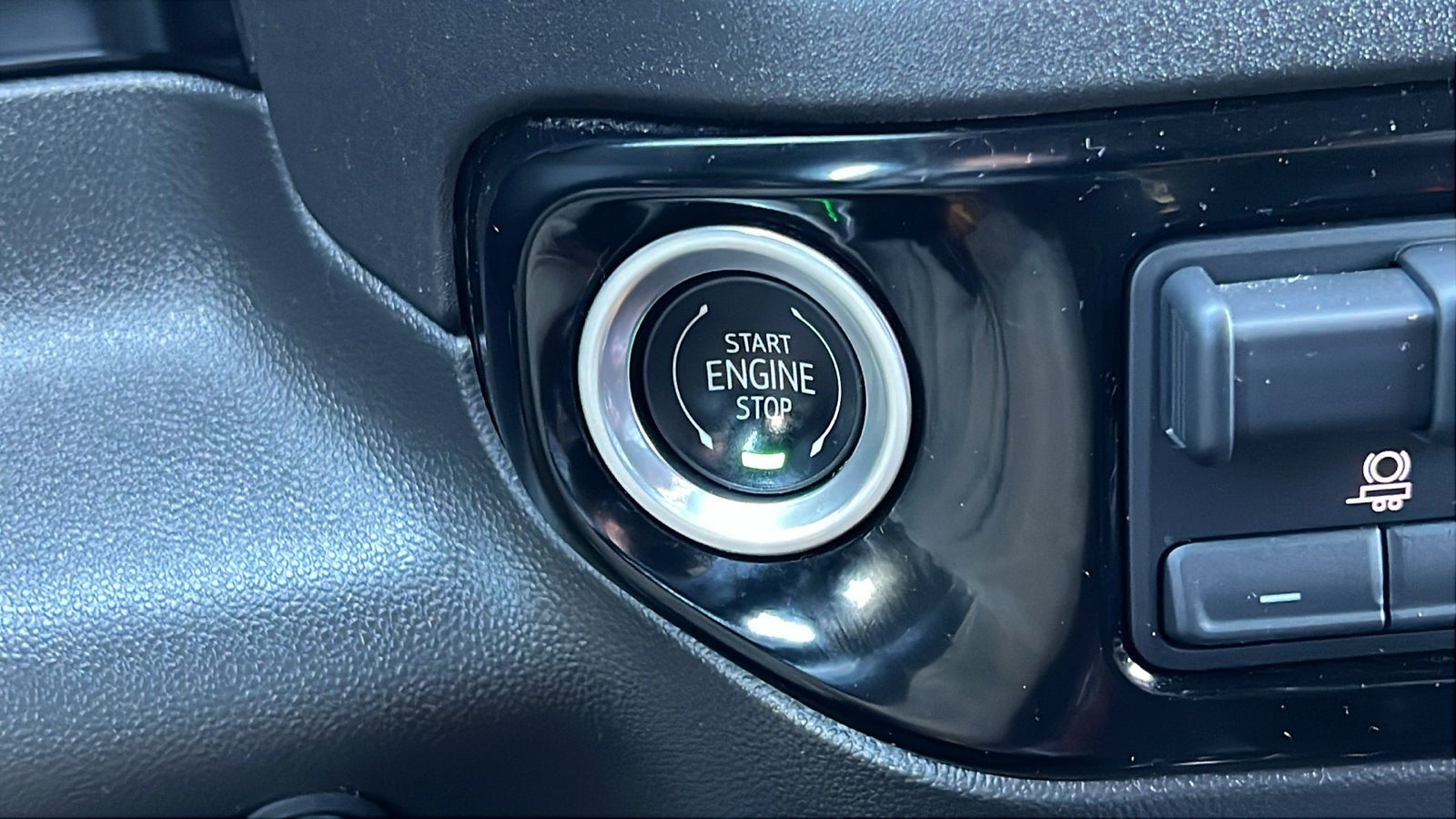 2024 Chevrolet Silverado 1500 ZR2 - Photo 30