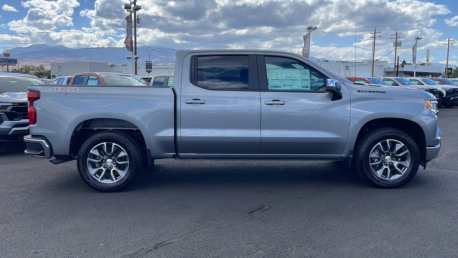 2026 Chevrolet Silverado 1500 LT