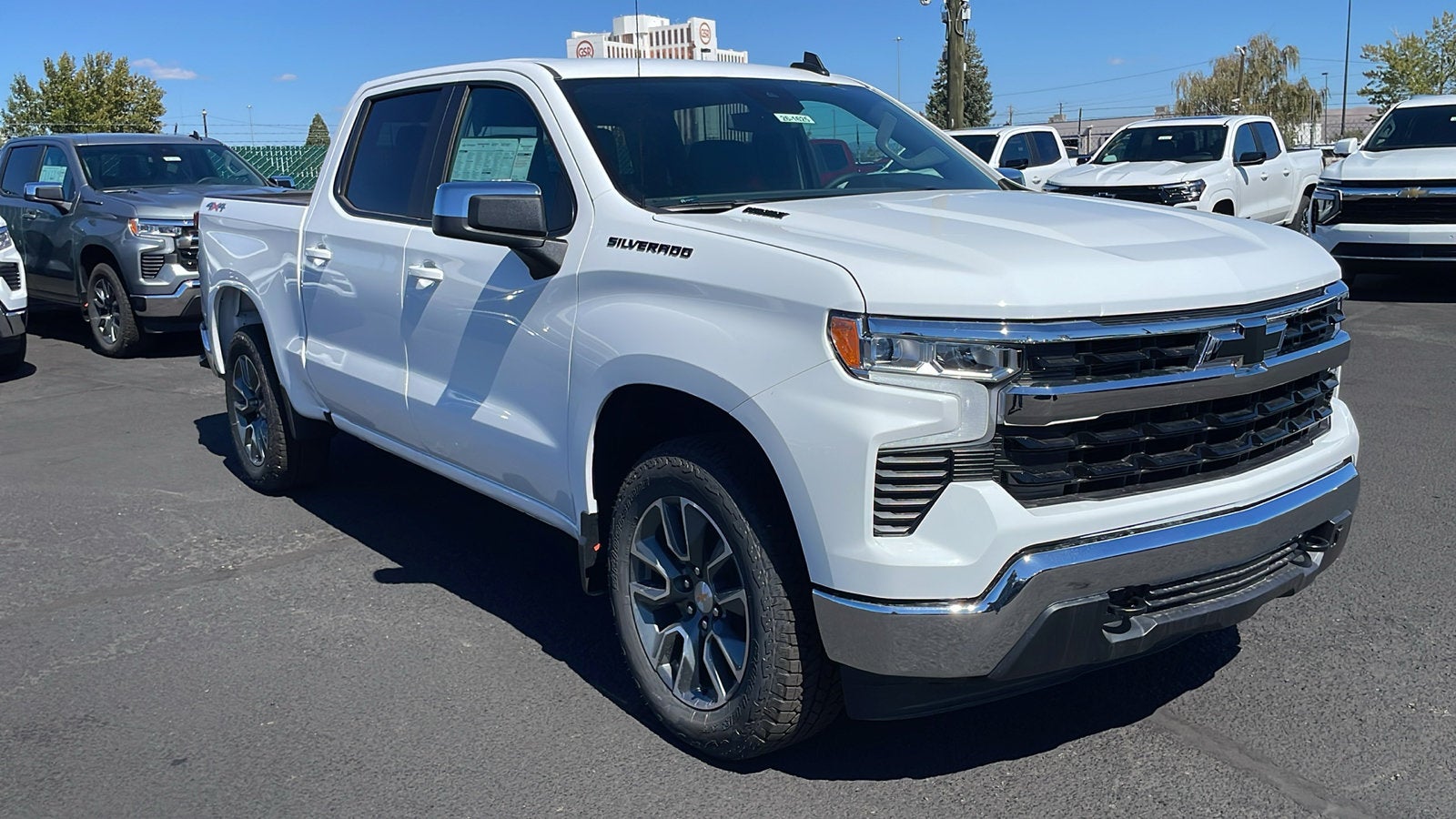 2026 Chevrolet Silverado 1500 LT
