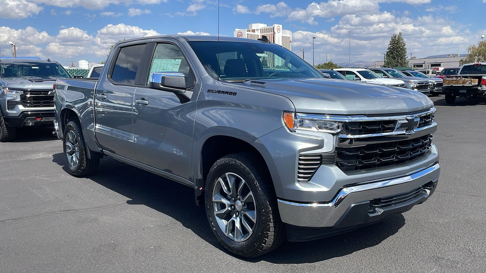 2026 Chevrolet Silverado 1500 LT