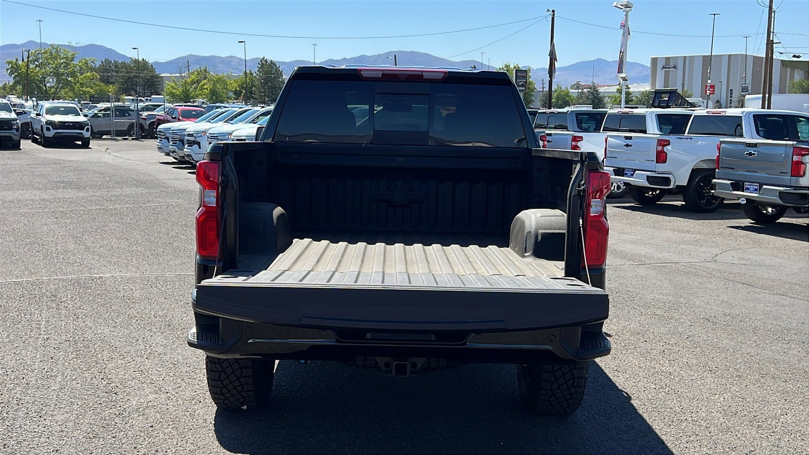 2025 Chevrolet Silverado 1500 ZR2