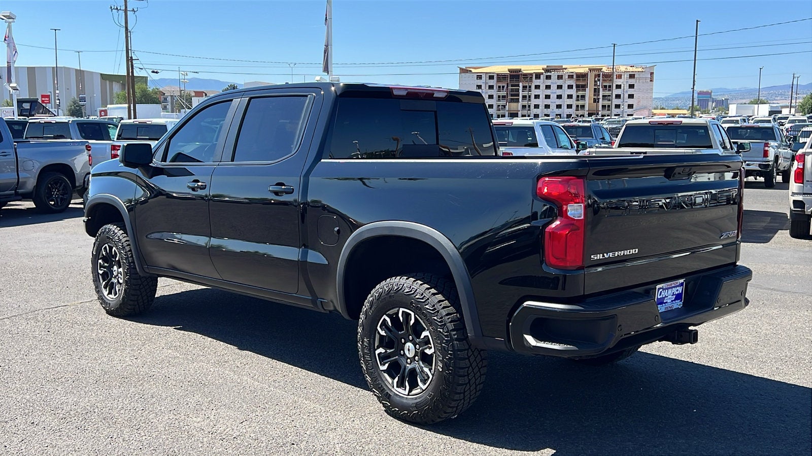 2025 Chevrolet Silverado 1500 ZR2