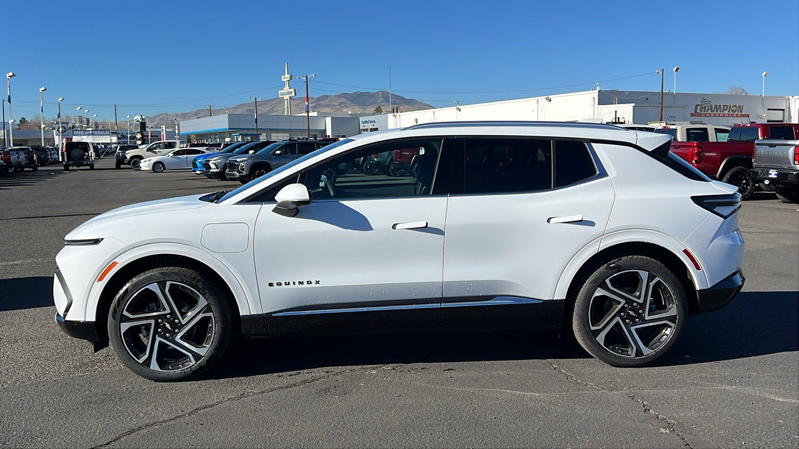 2026 Chevrolet Equinox EV LT
