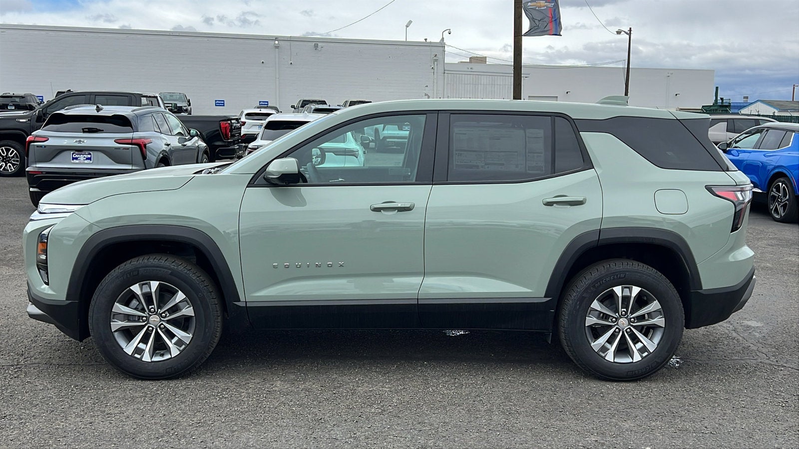 2026 Chevrolet Equinox LT