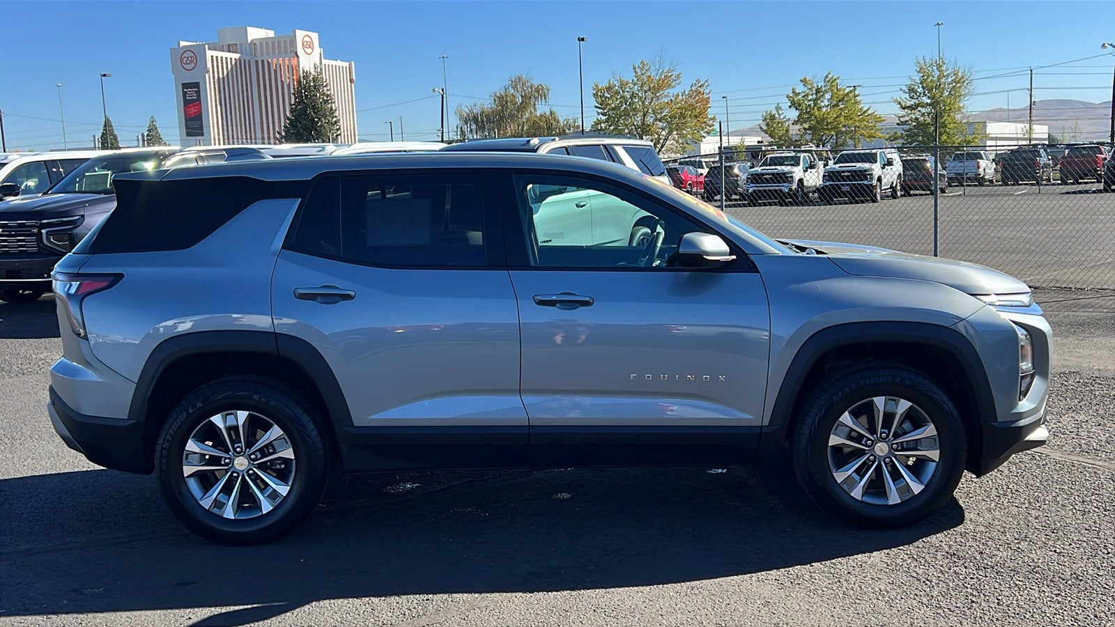 2025 Chevrolet Equinox LT