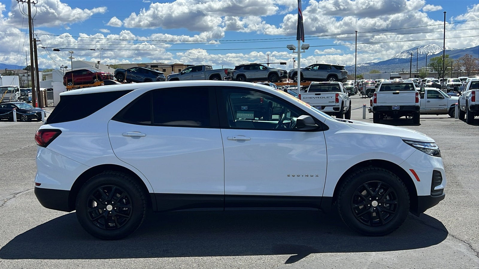 2024 Chevrolet Equinox LS
