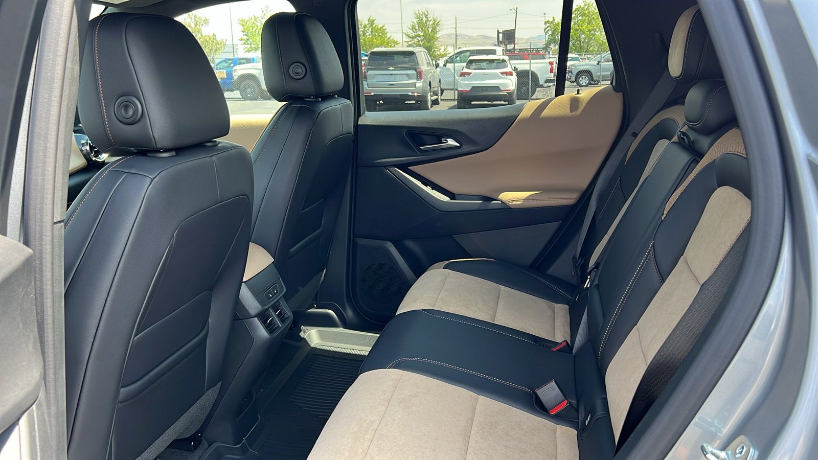 2027 Chevrolet Equinox ACTIV